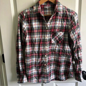 EUC Uniqlo size M women's button down plaid flannel shirt Christmas perfection